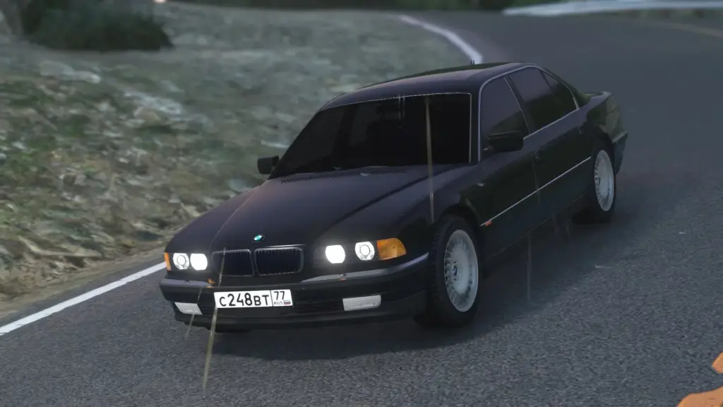 BMW 750 E38