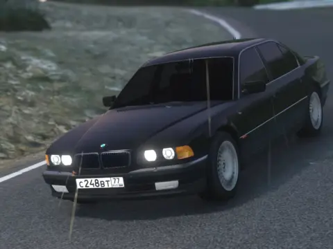 BMW 750 E38