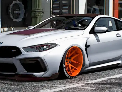 BMW M8 WB