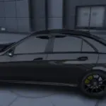 Mercedes Benz E63 S AMG2