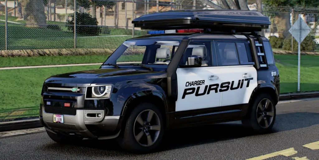 2023 Land Rover Defender 110 Police