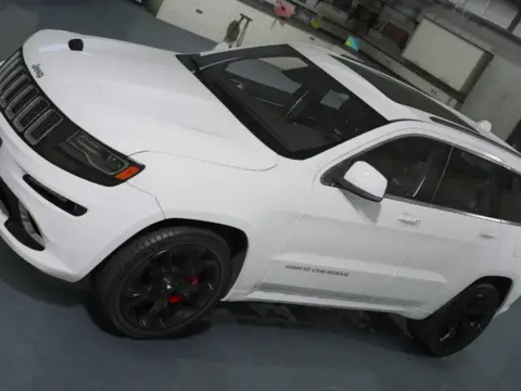 Jeep Grand Cherokee SRT8