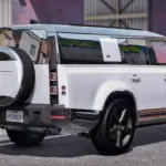 Land Rover Defender 90 V8 Engine4