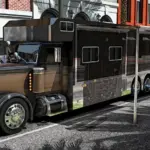 Peterbilt Toter Home