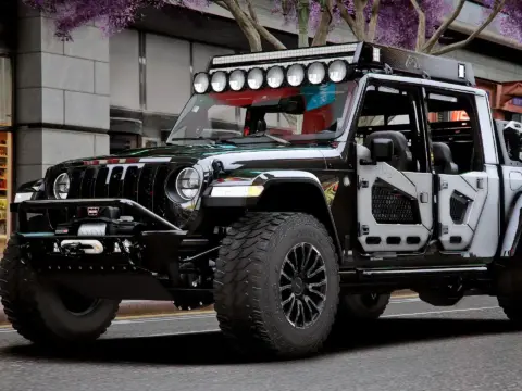 Jeep Gladiator 2020 Lore-Friendly