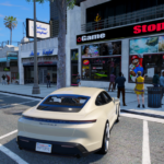 GameStop Store2