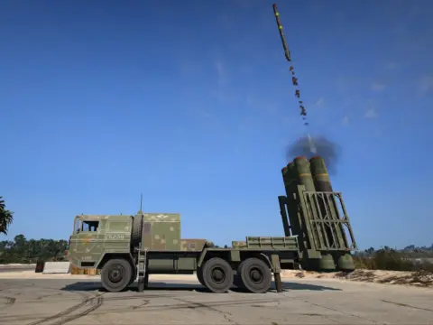 HQ-16 SAM China